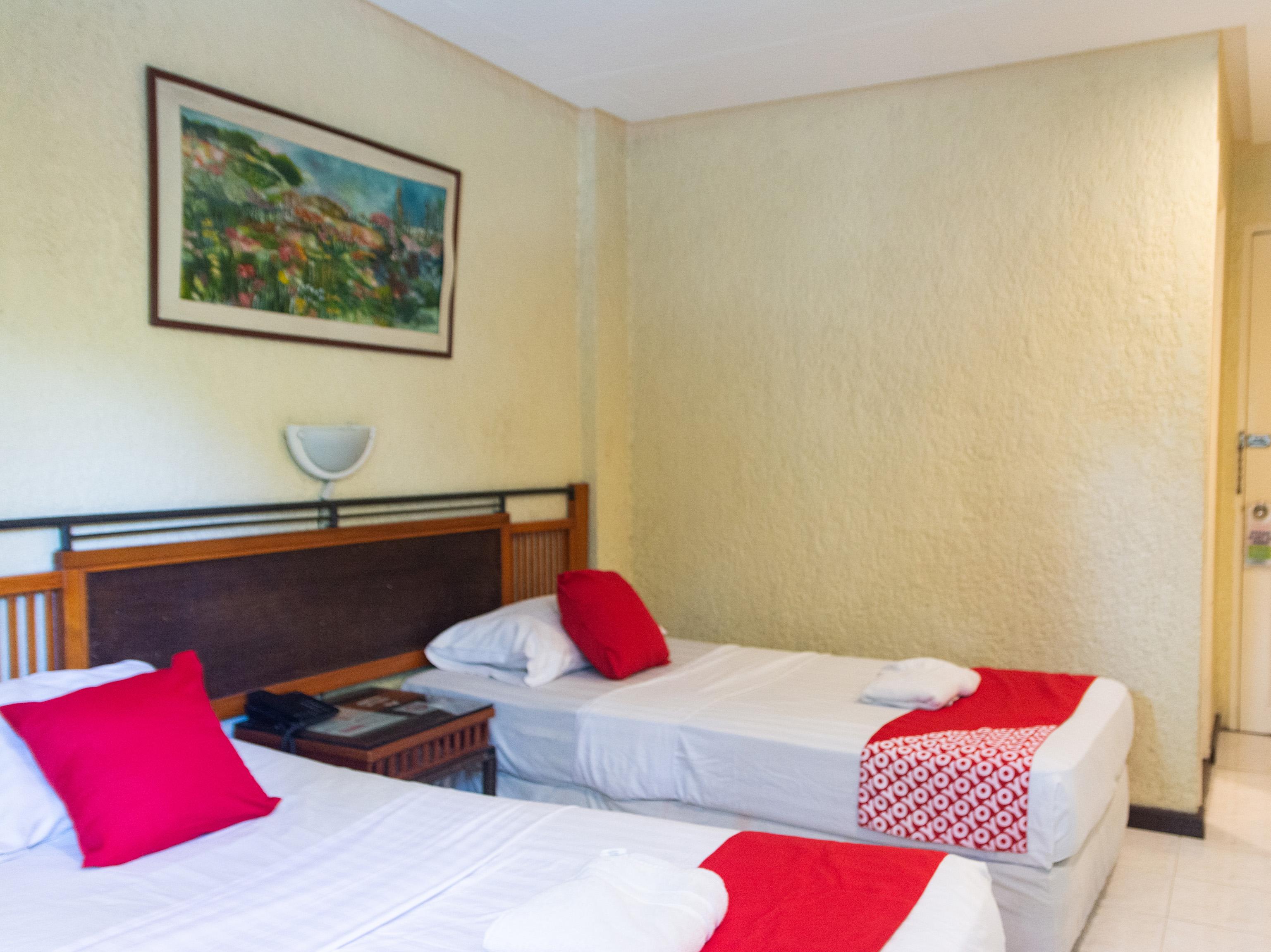 Chito'S Hotel Илоило Экстерьер фото