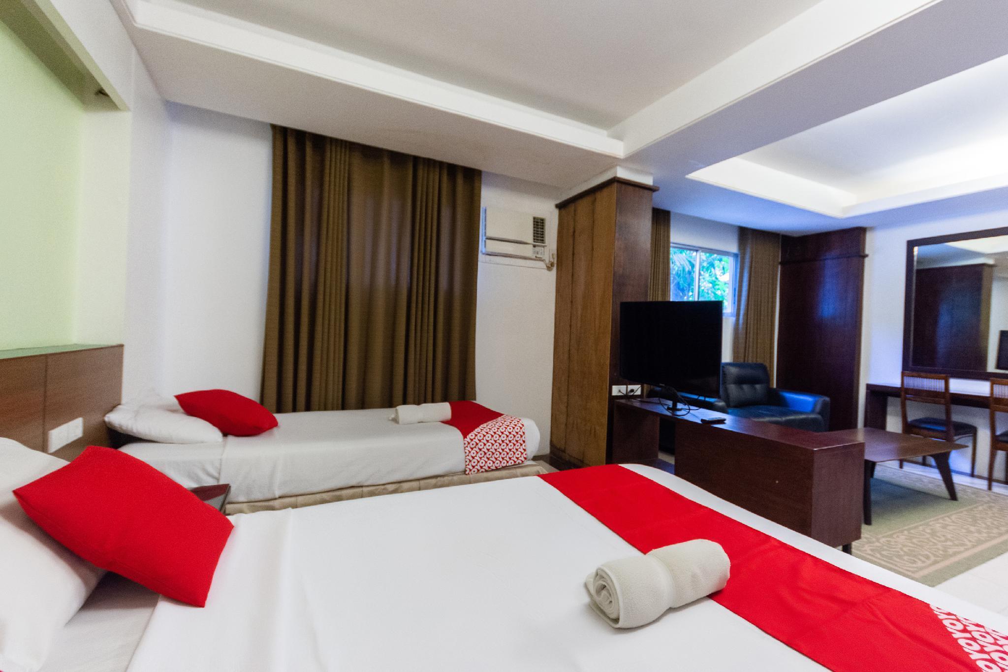 Chito'S Hotel Илоило Экстерьер фото
