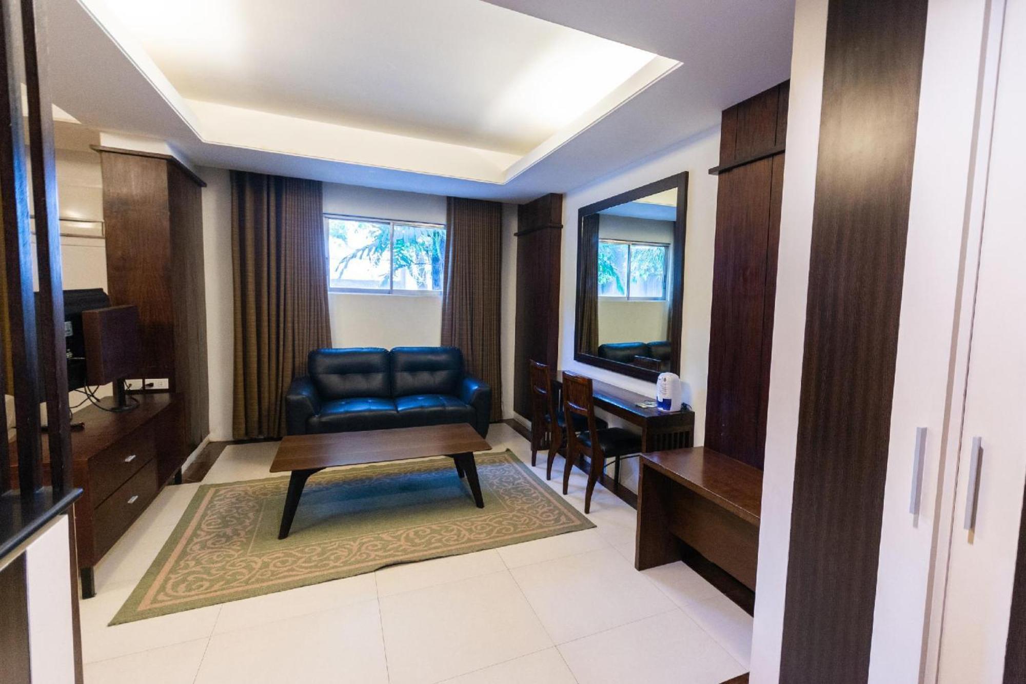 Chito'S Hotel Илоило Номер фото