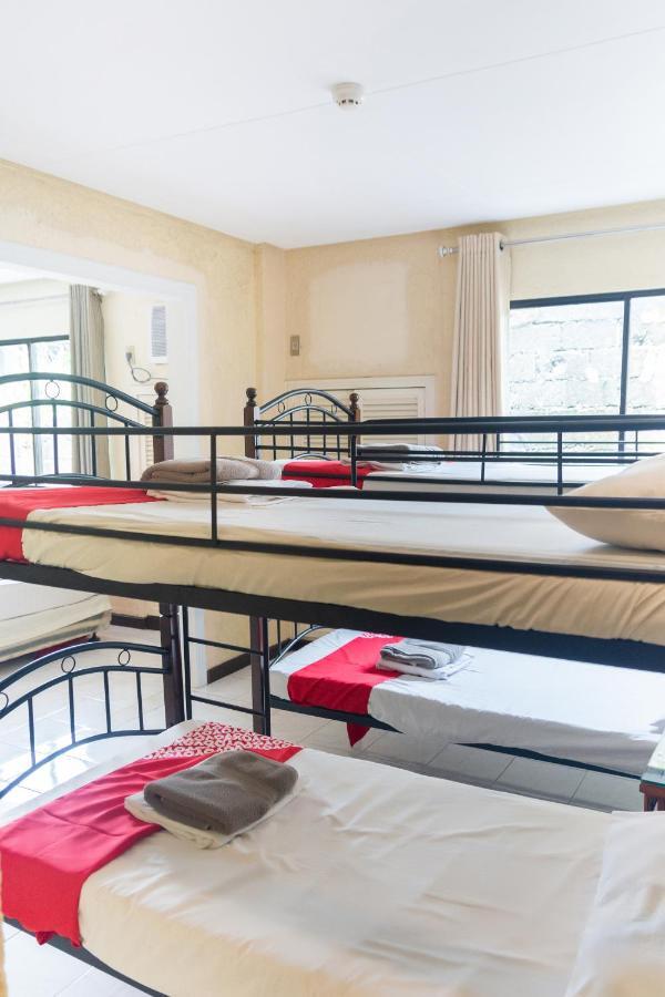 Chito'S Hotel Илоило Экстерьер фото